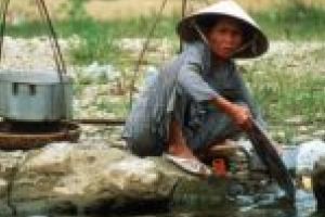 Doi vietnamezi au renunţat la Braşov pentru Caraş-Severin