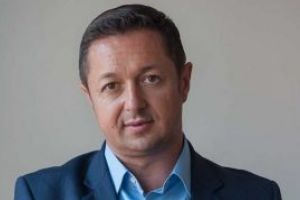 Ministrul Tineretului si Sportului, Marius Dunca, se retrage din Guvern