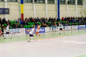 Campionatul de futsal organizat de AJF începe la Gura Humorului