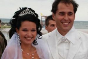 Probleme în CĂMINUL CONJUGAL pentru Deea Maxer. Frumoasa brunetă s-a PLÂNS de situaţie pe Facebook