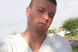 Tânărul care a călcat cu maşina doi copii a fost condamnat definitiv