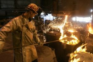 La ArcelorMittal Galaţi a ieşit fum alb la turn! Avem Contract Colectiv de Muncă pentru 2018
