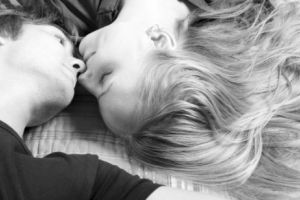 DESCOPERIREA care ar putea SCHIMBA TOTUL! A fost descoperit HORMONUL care duce la creşterea apetitului sexual