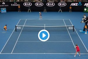 A DAT TOTUL dar EPUIZAREA şi-a spus cuvântul: Simona Halep a pierdut finala de la Melbourne. Prima REACŢIE a jucătoarei