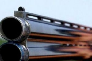 ULTIMĂ ORĂ! Copil de 13 ani ÎMPUȘCAT în picior, în timpul unei partide de vânătoare