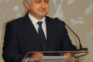 Rectorii a 30 de universităţi din ţară îl vor pe Valentin Popa ministru al Educaţiei