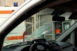 TRAGEDIE! O femeie a murit, după ce a fost lovită de o ambulanţă