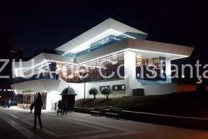 Iata cum se vede noaptea localul The View, ridicat pe locul restaurantului Vraja Marii. Cum vi se pare? (galerie foto+video) 