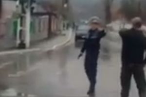 Stai, ca trag!“: Va aduceti aminte de politistul din Tulcea lovit in misiune? Agresorul, pus in libertate (video) 