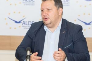 Toma Petcu pleacă de la Ministerul Energiei. Energeticienii: „Nu ne-a ajutat deloc. Una a spus, alta s-a întâmplat”. Minerii: „Pe noi ne-a ajutat”