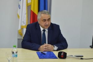 Daniel Breaz, între cei 45 de rectori ce au semnat scrisoarea pentru nominalizarea lui Valentin Pop ca ministru al Educaţiei