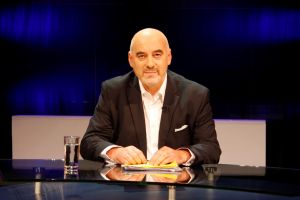 Excepţional! ȘTEFAN BRATOSIN – A PATRA UNIVERSITATE  DIN ROMÂNIA – DOCTOR HONORIS CAUZA!