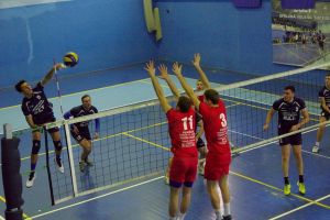 Sucevenii au cedat în faţa uneia din candidatele la promovare, VCM Piatra Neamţ