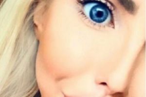 Şocant! Cum arată tânăra care şi-a DISTRUS CORPUL pentru a ARĂTA ca păpuşa BARBIE. Foto în articol