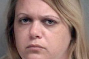 PERVERSA DE LA GIMNAZIU a abuzat sexual un elev de 13 ani. APUCĂTURILE BOLNAVE au uimit mapamondul. Detalii +18