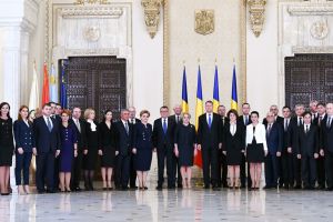 Ministrul Apelor şi Pădurilor, senatorul Ioan Deneş, a depus jurământul la Cotroceni