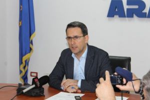 Adrian Ţolea: „Nu putem tăia pompieristic, de la evenimentele culturale”