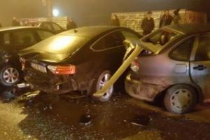 Accident pe Dorobanţilor. Șoferul e acuzat că făcea liniuţe - FOTO