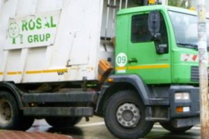 Un angajat Rosal rupe tacerea! Cum sunt obligaţi să muncească