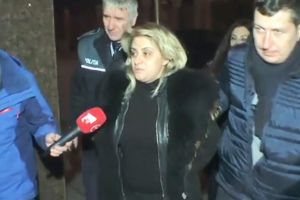 De… noaptea minţii!  “BĂ, CUI LAŞI COPILUL, BĂ, FRATE!”