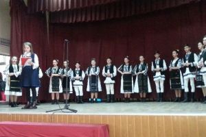 „Hai sa dăm mână cu mână” la Sărmaşu