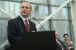 TNL condamnă rectorii pentru susţinerea lui Valentin Popa la Ministerul Educaţiei. Printre ei, şi rectorul Ioan Abrudan