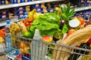 Efectele guvernarii PSD in cosul de cumparaturi ale romanilor / Comparatia unui roman intre preturile din 2017 cu cele din 2018