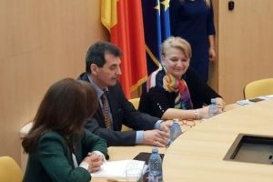 VIDEO – Ultima şedinţă pentru Secretarul Judeţului Sibiu: ’’Închei cariera cu satisfacţia lucrului bine făcut’’