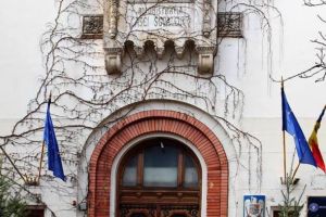 Schimbare la varful Ministerului Educatiei Nationale. Pe cine a numit primul ministru Viorica Dancila