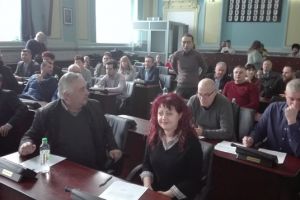 VIDEO Bani pentru WC-uri în şcoli, maşină blindată şi sediu la Homorod pentru ISU