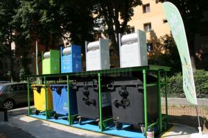 Patru firme s-au înscris în licitaţia de salubrizare menajeră a Sucevei