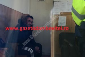 TITU: Fostul iubit al fetei moarte, acuzat că şi-a răpit, sechestrat şi bătut concubina