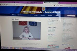 Prefectura Arad are un nou site. Cetăţenii sunt invitaţi să interacţioneze direct cu angajaţii instituţiei