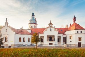 Investiţie de 900.000 de lei pentru amenajarea şi împrejmuirea curţii Castelului de la Sâncrai, bijuteria din centrul Transilvaniei, în care se ţineau baluri fastuoase în urmă cu 200 de ani