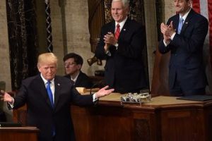 Trump cere cooperare în Congres, dar este acuzat de divizarea Americii