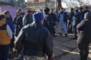 Măturatul stradal, în grija asistaţilor social. Pentru o economie de 400.000 de lei!