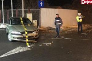 CLUJ: Accident cu o victimă la Dej. A femeie a fost lovită, pe trotuar, de o maşină scăpată de sub control VIDEO