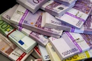 Dorin Florea propune construirea a două poduri peste râul Mureş din excedentul Consiliului Judeţean Mureş. Péter Ferenc: “Suma în cauză este necesară finanţării proiectelor deja asumate”