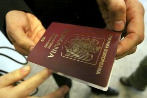 Zeci de mii de pasapoarte eliberate in Timis, in 2017. S-au constatat doua falsuri