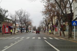 Pentru că Galaţiul este plin de şoferi indisciplinaţi, Poliţia Locală lansează planul „Parcarea 2018”