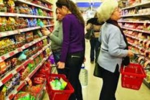 O tară europeană INTERZICE cumpărăturile duminica