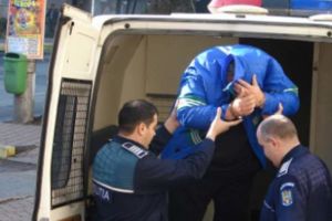 Tanar din Ploiesti, condamnat la 2 ani de inchisoare pentru trafic de droguri