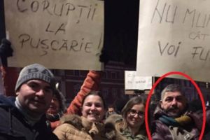 Unul dintre protestatarii #rezist de la Cluj este liderul reţelei de trafic de medicamente către SUA . Prejudiciu de 15 milioane de dolari!