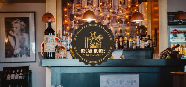 Restaurant Oscar House, Blejoi