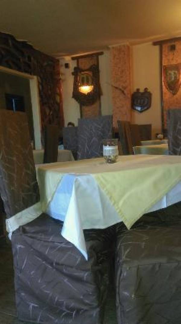 Restaurant Medieval, Petroşani