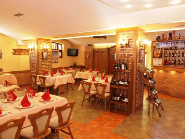 ARCADE Restaurant & Wine, Sinaia