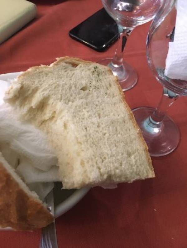 T-restaurant/bar/biliard, Haţeg