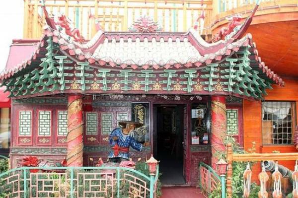 Doi Dragoni, Galaţi