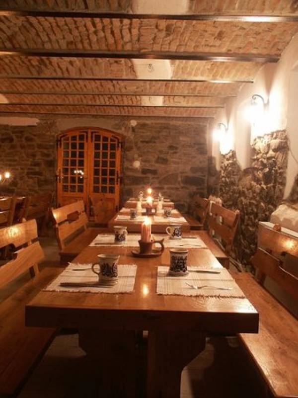 Unglerus Medieval Restuarant, Biertan