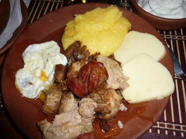 Pastravaria Izvor, Pojorâta